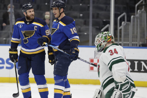 Blues score 7 straight goals to beat Wild 7-3