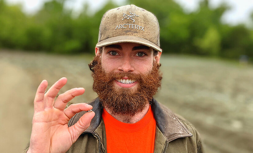 Washington man finds 2.2-carat diamond for engagement ring at Arkansas state park