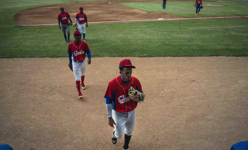 Cuban baseball player defects after arriving in Florida