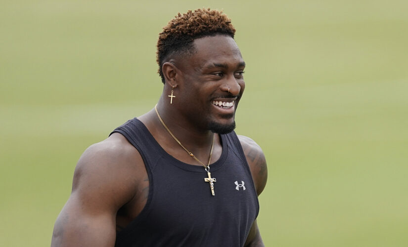 Seahawks’ DK Metcalf finds support after taking best shot at 100-meter race against Olympic hopefuls