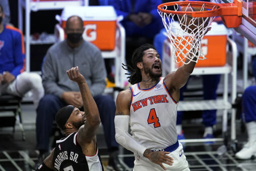 Knicks beat Clippers 106-100 behind Rose and Bullock