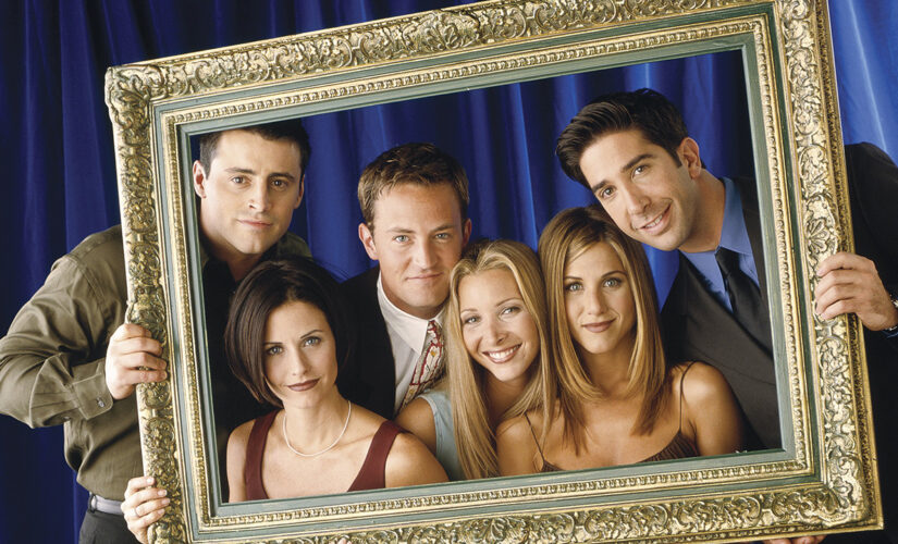 ‘Friends’ cast reveals whether any of them have hooked up with one another