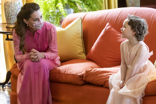 Kate Middleton keeps promise to wear a pink dress for young cancer patient