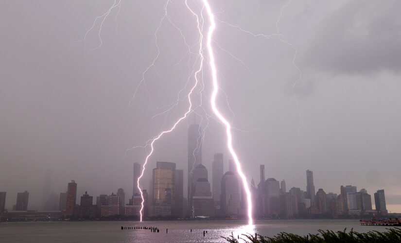 How ‘straight’ lightning could prove the existence of dark matter: report