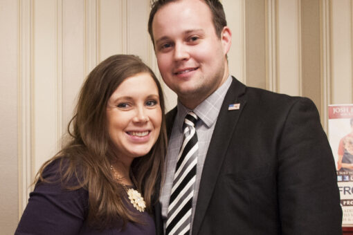 Josh Duggar had porn detection software on his computer that sent reports to wife Anna: officials