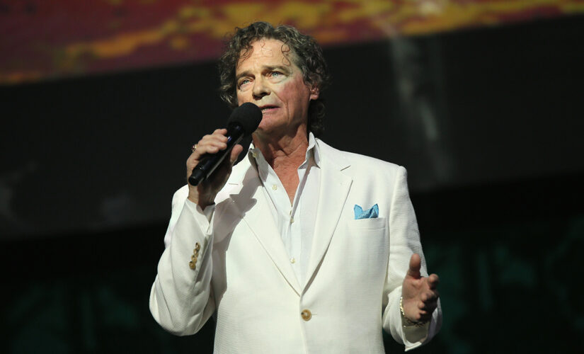 ‘Hooked on a Feeling’ singer B.J. Thomas dies at 78