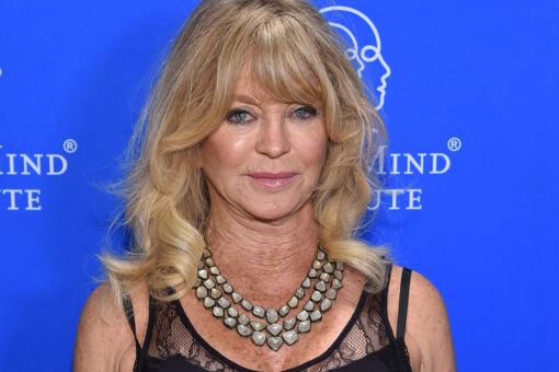 Goldie Hawn recalls battling depression in her 20s: ‘I couldn’t even go outside in public’