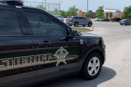 2 Indiana high school students killed in crash on their way to prom