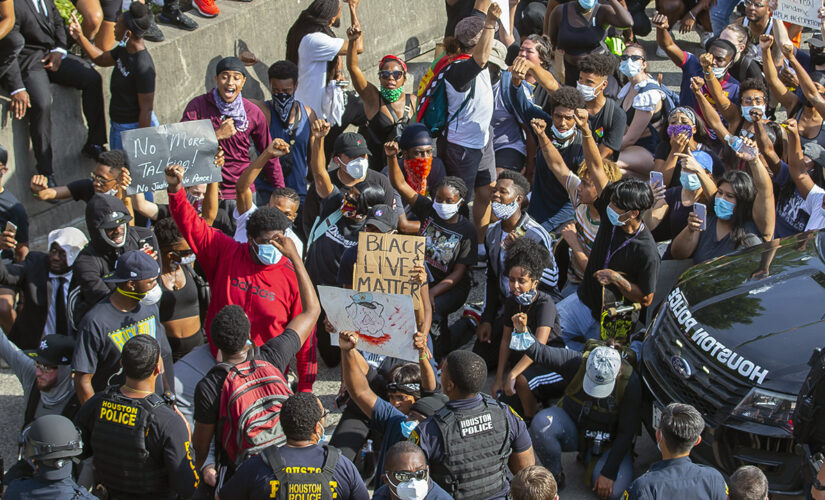 Texas aims to crack down on protesters who block traffic: ‘That chaos won’t be tolerated’