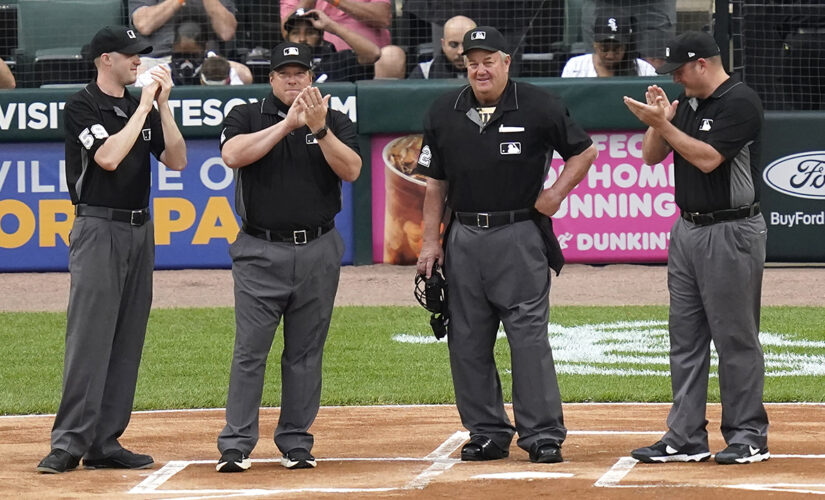 Joe West breaks umpiring record with 5,376th game