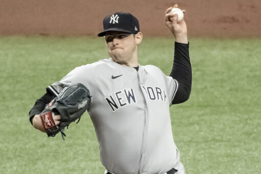 Montgomery goes 6 strong innings, Yankees beat Rays 3-1
