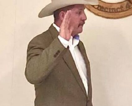 Texas constable shot multiple times during chase of two suspects, report says