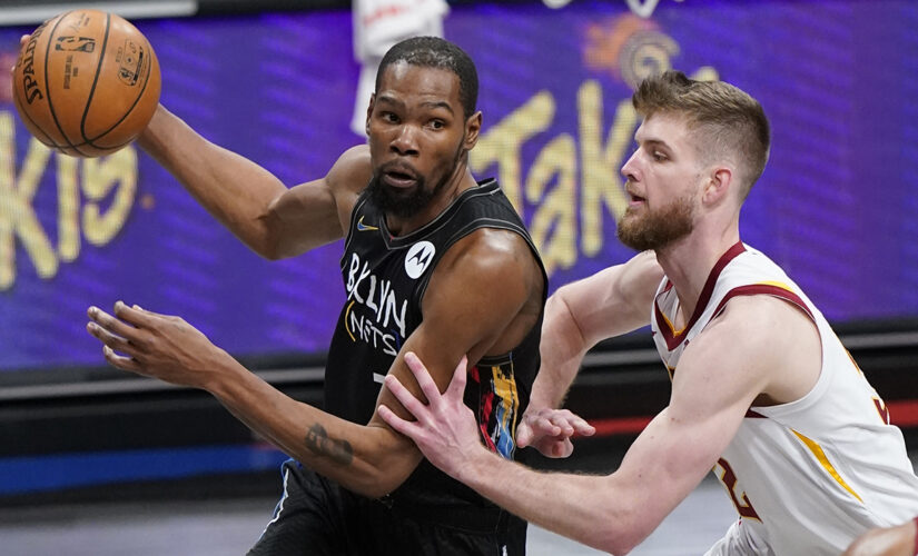 Durant, Irving power Nets past Cavs for No. 2 seed in East