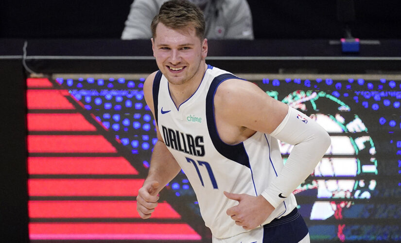 Doncic has 31 points, Mavs beat Clippers 113-102 in Game 1