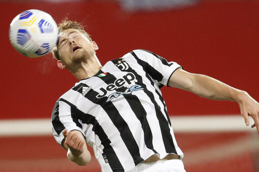 Dutch soccer star Matthijs de Ligt changes tune on COVID-19 vaccine