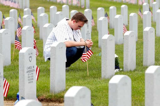 ‘Broken Purple Hearts’ song is a tribute to fallen Americans this Memorial Day