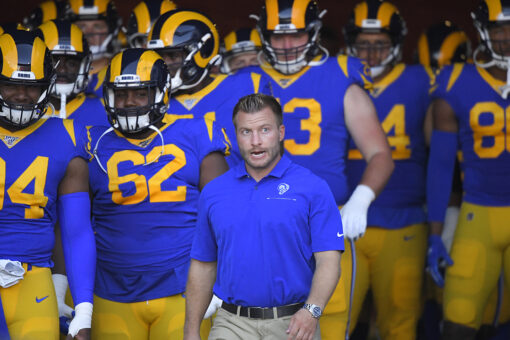 Rams stun fans with Roger Goodell portraits in beach-front war room