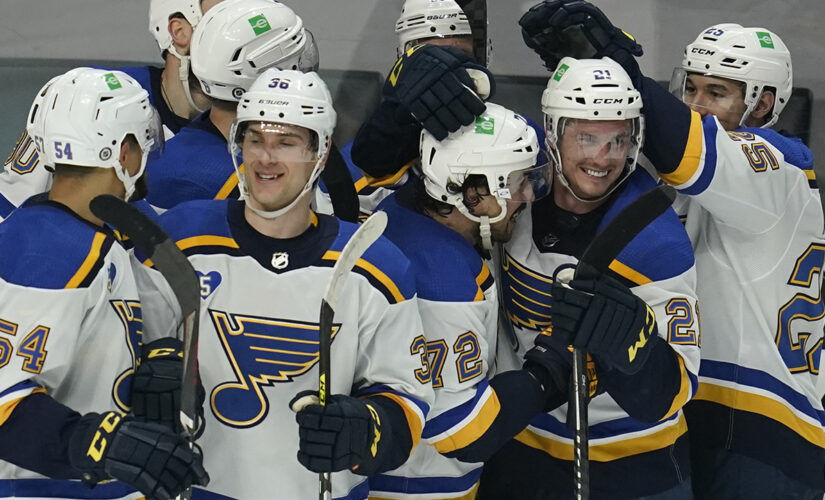 Faulk nets winner in OT, Blues beat Kings 2-1