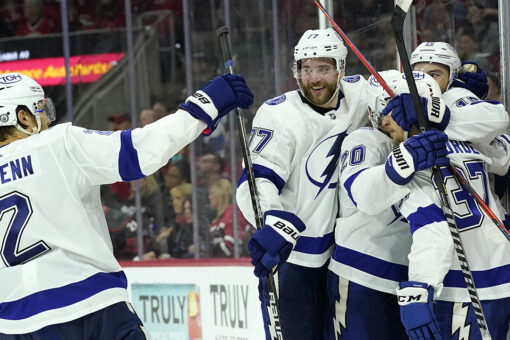 Goodrow helps Lightning beat Hurricanes 2-1 in series opener