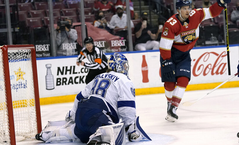 Beating the goalie: Top-shelf shots all the rage in the NHL