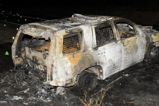 Arizona good Samaritans talk about saving trooper from burning car last month