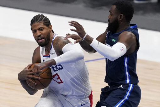 Clippers spoil Mavs’ party, 118-108, to get back in series