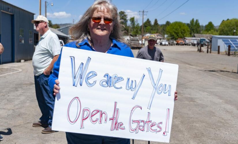 Water crisis ‘couldn’t be worse’ on Oregon-California border