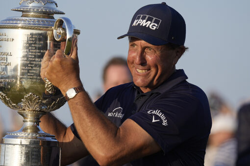 Tiger Woods, Jack Nicklaus lead reactions to Phil Mickelson’s historic PGA Championship win