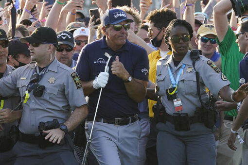 PGA apologizes for chaotic crowd situation on major’s final hole