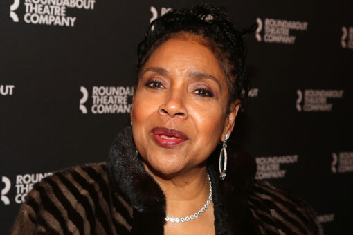 Phylicia Rashad accused of enabling Bill Cosby by Twitter troll, fans rush to her defense