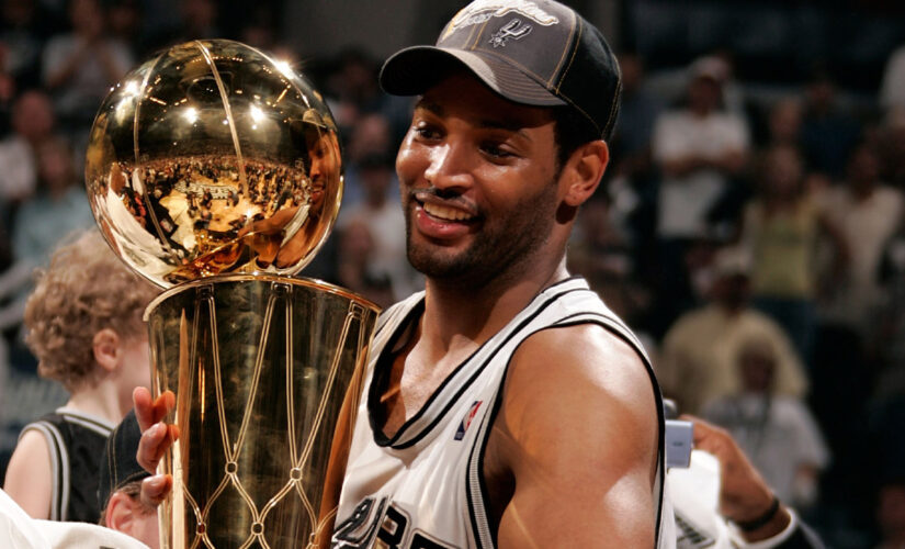 Robert Horry ‘belongs’ in the Hall of Fame, legendary coach says during induction speech