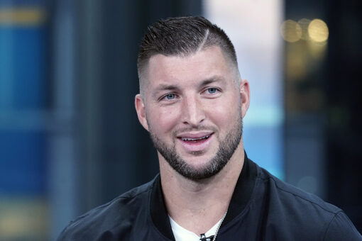 Tim Tebow expected to sign 1-year deal with Jaguars: report