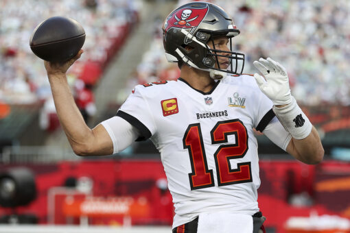 Tom Brady reveals extent of ‘pretty serious’ offseason knee surgery