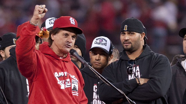 La Russa gets a look at the Cardinals from the other side