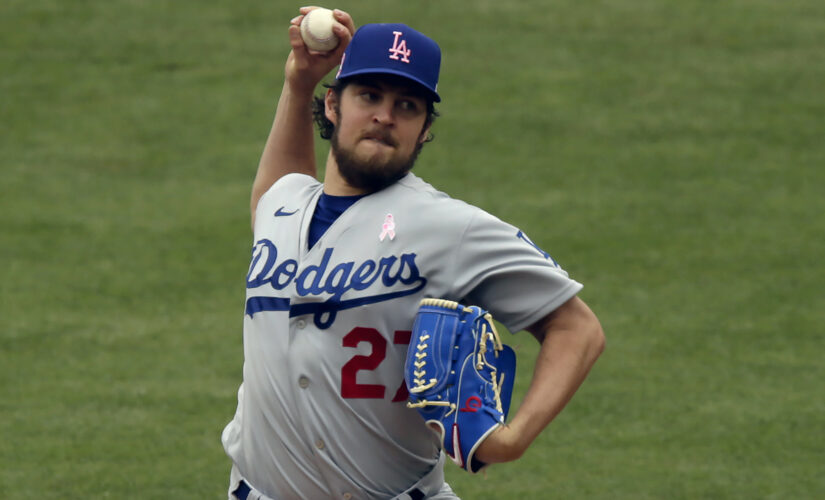 Trevor Bauer ‘pissed’ after latest Dodgers loss to the Angels