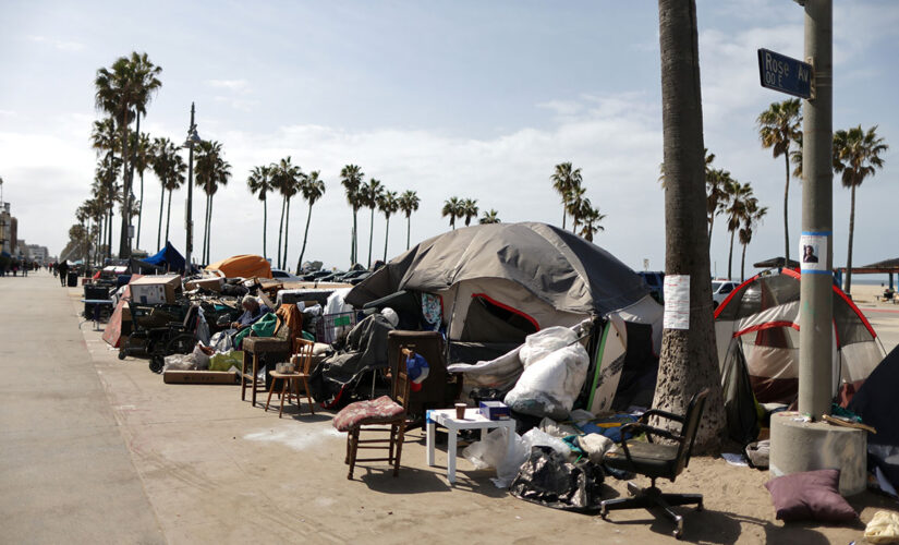 Lawrence Jones reports on Venice Beach homeless takeover:  ‘It’s only getting worse’