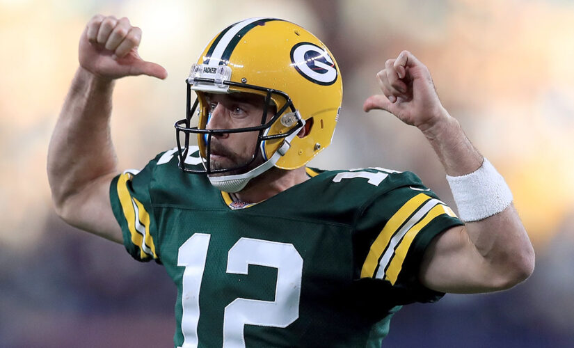 Aaron Rodgers, John Elway rumored golf outing shot down amid Packers drama