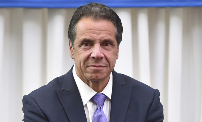 Democratic lawmakers who called for Cuomo’s resignation now praise him at pressers