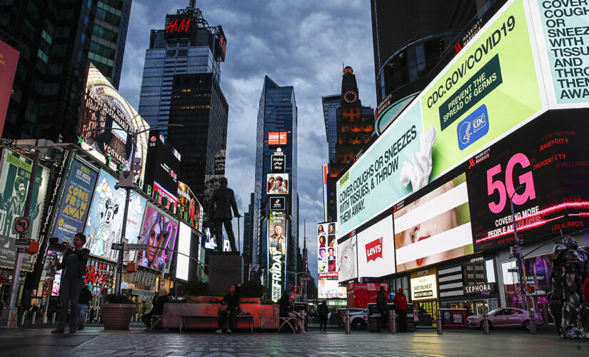 Broadway workers become supporting actors in NYC vaccination effort