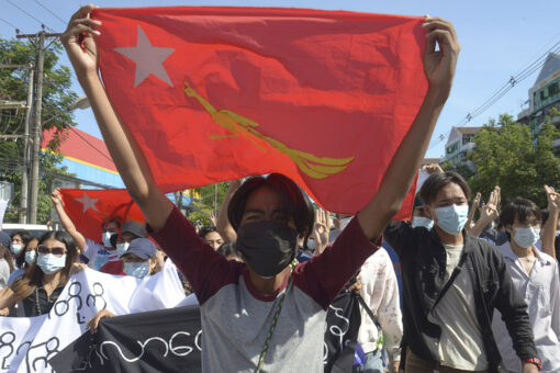 Burma junta attacks western town that resisted coup
