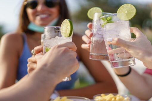 Can I drink after getting the COVID-19 vaccine?