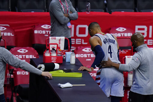 Boorish fans: 76ers and Knicks issue bans after incidents