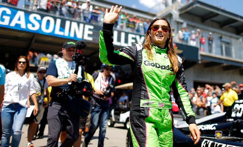 Danica Patrick returning to Indy 500 … to drive pace car