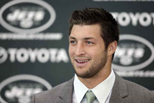 Tim Tebow signing with Jaguars would ‘eviscerate Urban Meyer’s credibility,’ ex-Jets GM says