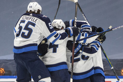 Stastny scores in OT, Jets beat Oilers 1-0 for 2-0 lead