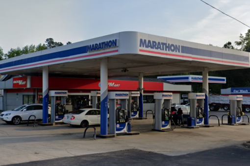 NC drivers fight at gas pump as fuel shortage persists, video shows