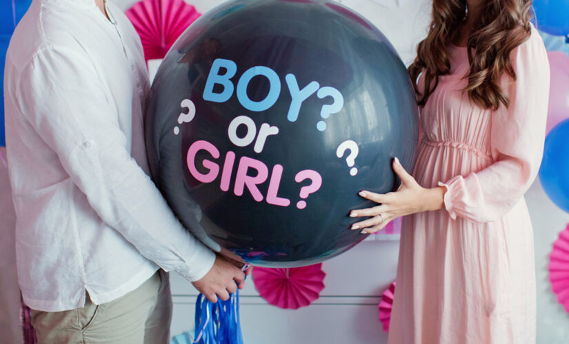 Dad-to-be sees pink, throws a fit at gender-reveal party