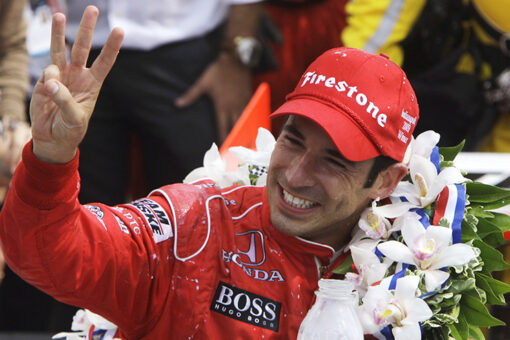 Helio Castroneves wins his fourth Indianapolis 500 in front of 135,000 fans