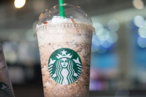 Starbucks barista shares long order made by a customer, Twitter explodes