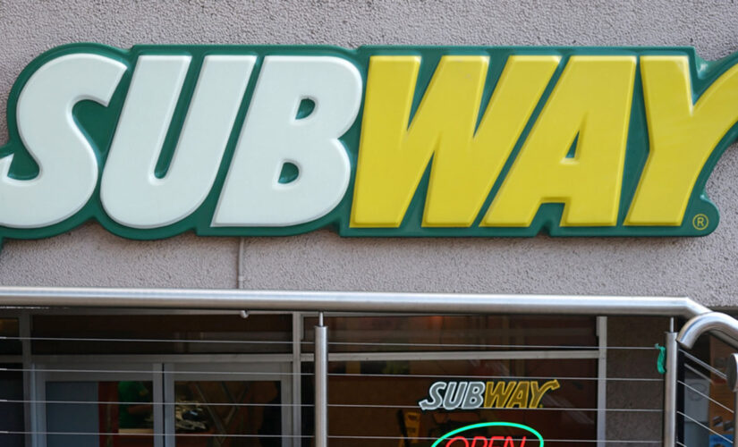 Man falls through Subway restaurant ceiling while evading police after stealing bike, ham: report